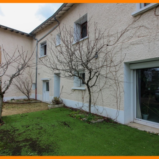  Annonces LATOURDESALVAGNY : Maison / Villa | RILLIEUX-LA-PAPE (69140) | 128 m2 | 425 000 € 