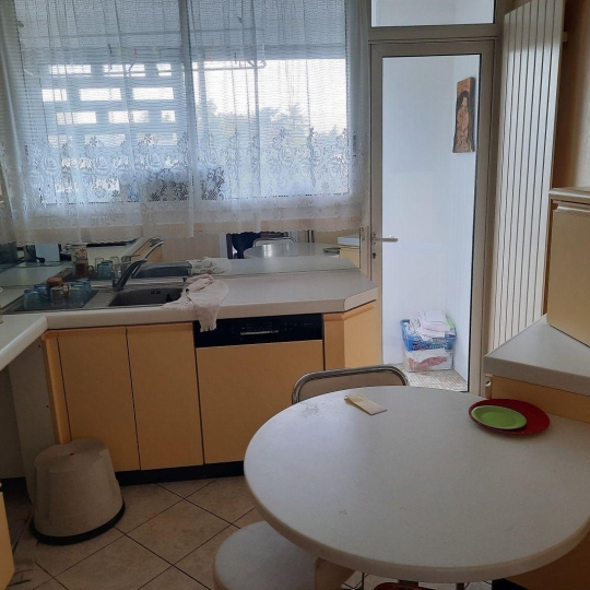  Annonces LATOURDESALVAGNY : Appartement | SAINTE-FOY-LES-LYON (69110) | 131 m2 | 430 000 € 