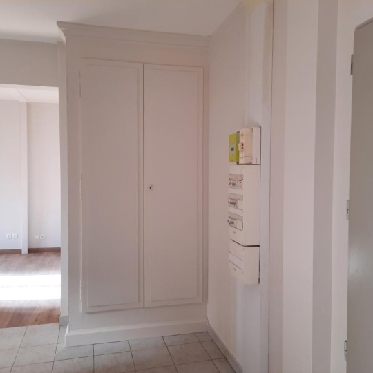  Annonces LATOURDESALVAGNY : Appartement | SAINT-ROMAIN-DE-POPEY (69490) | 66 m2 | 630 € 