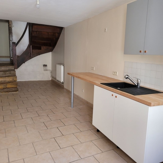  Annonces LATOURDESALVAGNY : Appartement | SAIN-BEL (69210) | 74 m2 | 615 € 