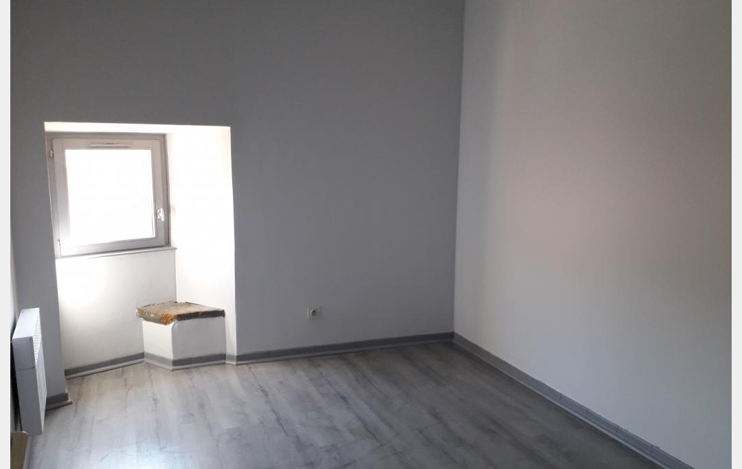 Annonces LATOURDESALVAGNY : Appartement | L'ARBRESLE (69210) | 63 m2 | 677 € 