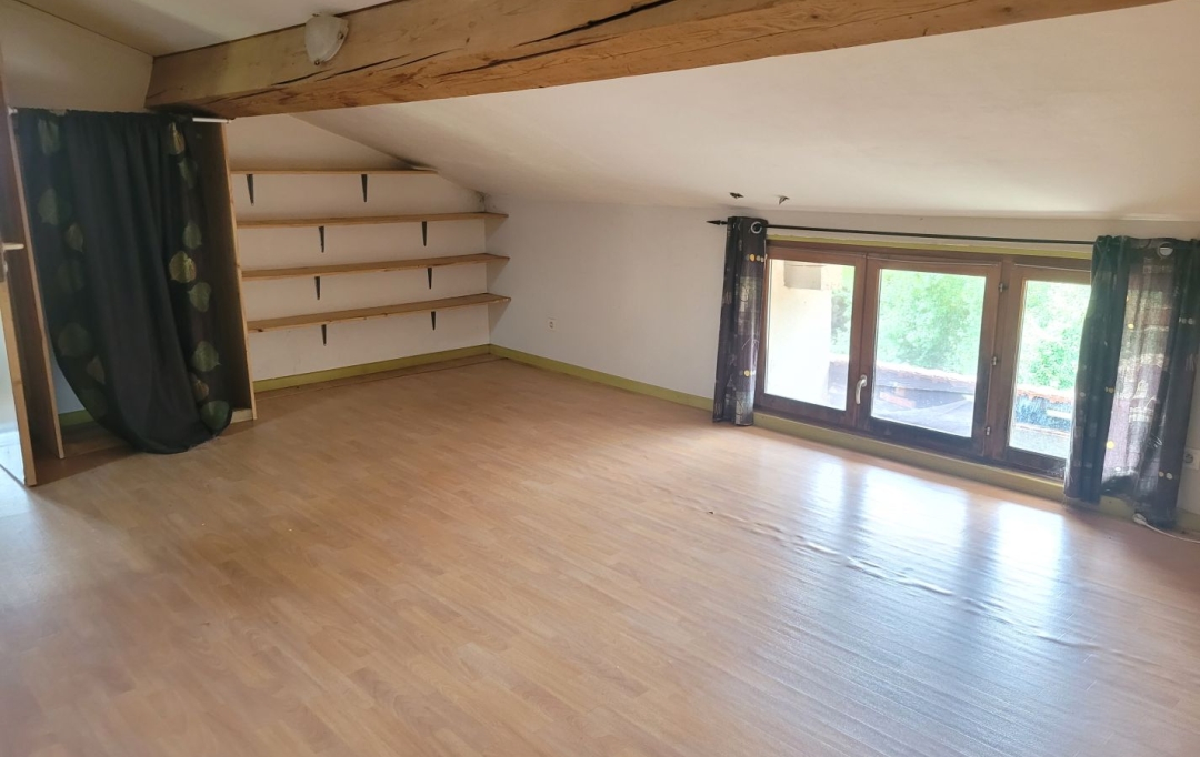 Annonces LATOURDESALVAGNY : Appartement | SAVIGNY (69210) | 50 m2 | 500 € 