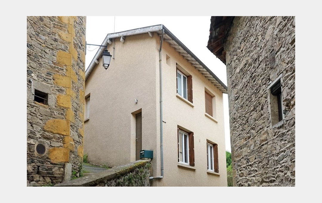 Annonces LATOURDESALVAGNY : Maison / Villa | COURZIEU (69690) | 70 m2 | 195 000 € 