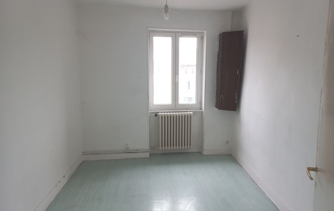 Annonces LATOURDESALVAGNY : Immeuble | L'ARBRESLE (69210) | 100 m2 | 187 200 € 