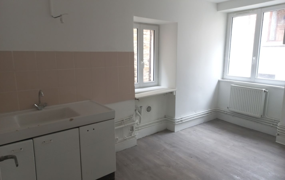 Annonces LATOURDESALVAGNY : Immeuble | L'ARBRESLE (69210) | 100 m2 | 187 200 € 