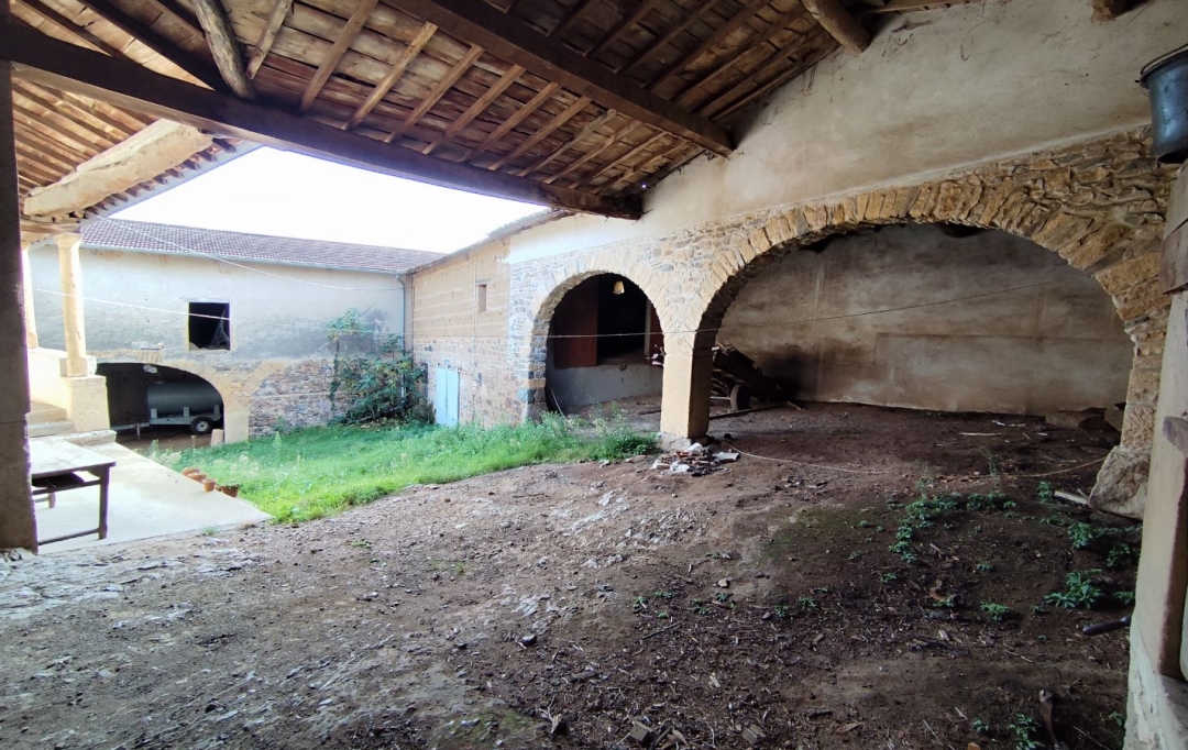 Annonces LATOURDESALVAGNY : Maison / Villa | BESSENAY (69690) | 200 m2 | 260 000 € 